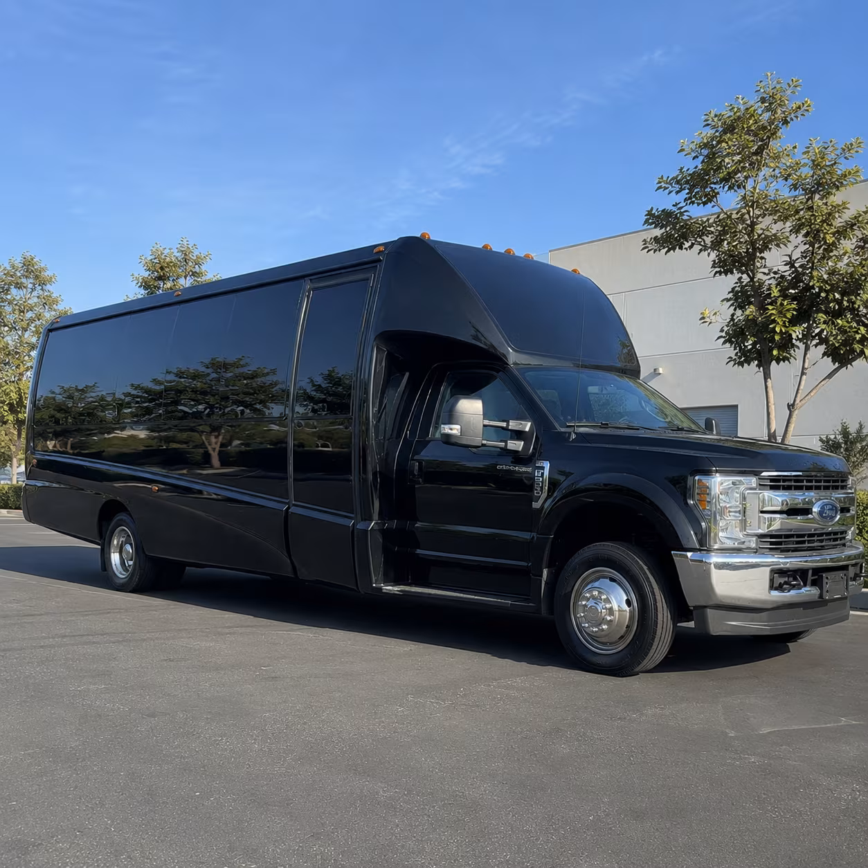 bert ogden arena h e b park harlingen party bus rental