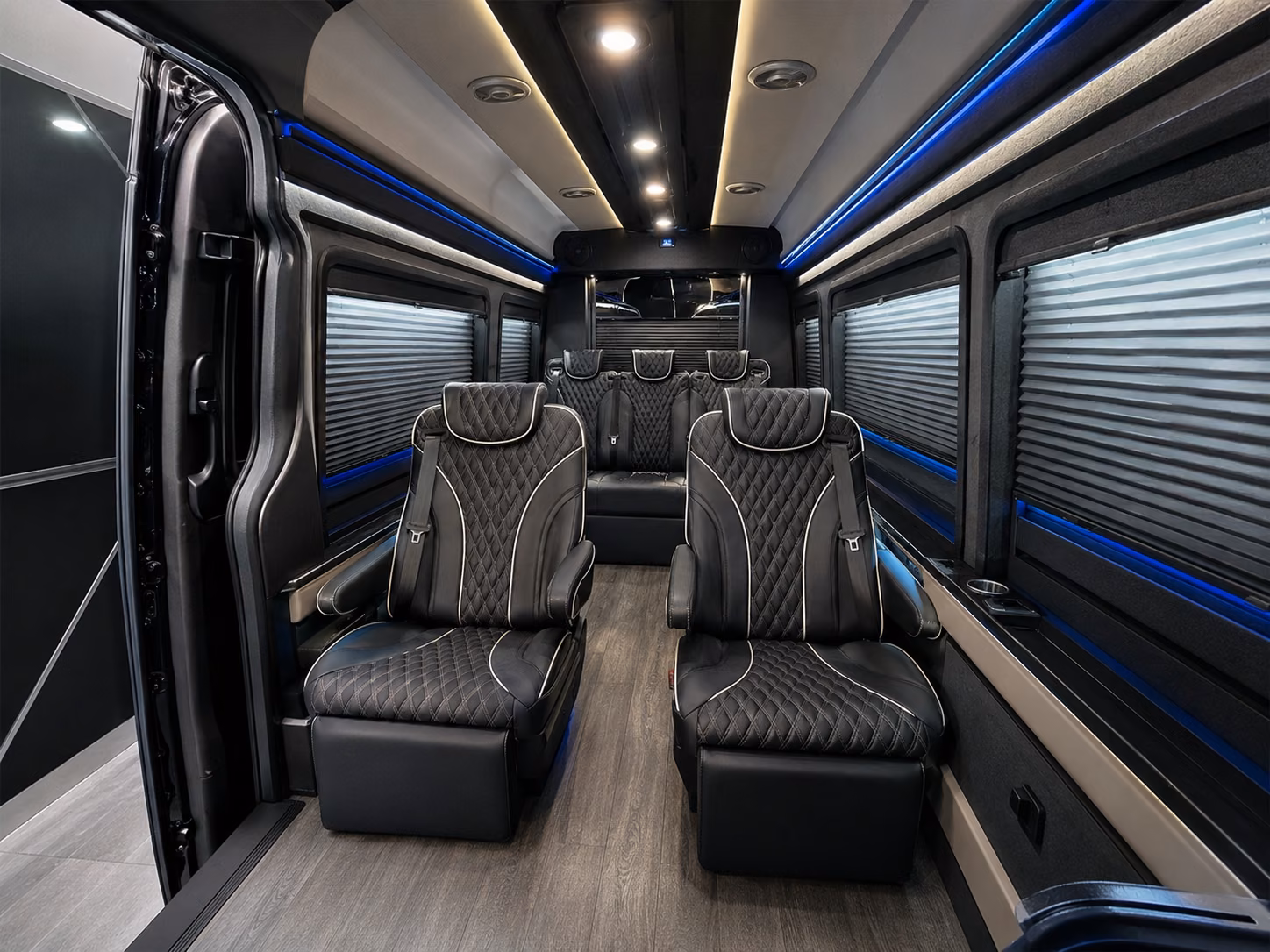 give your winter texan group the easy airport transfer they deserve